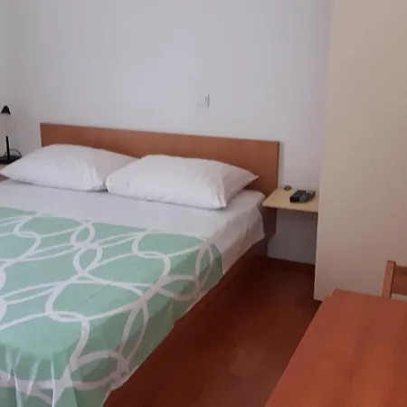 Apartment With A Parking Space - 6850